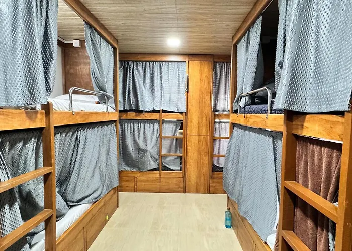 Kailasha Hostel Mumbai