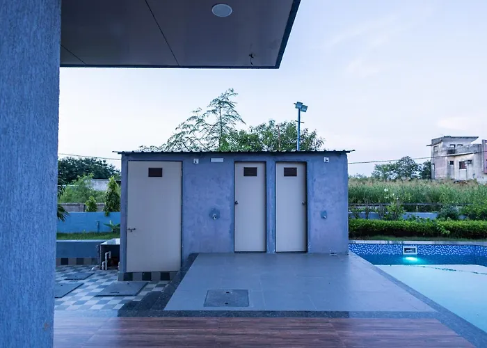 Shaurya Villa Managed By Ambitionvilla Surat