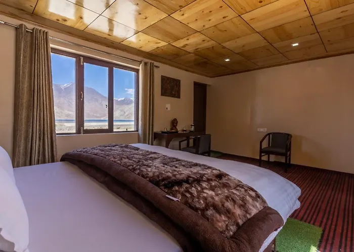 High Grassland Eco Resort Leh