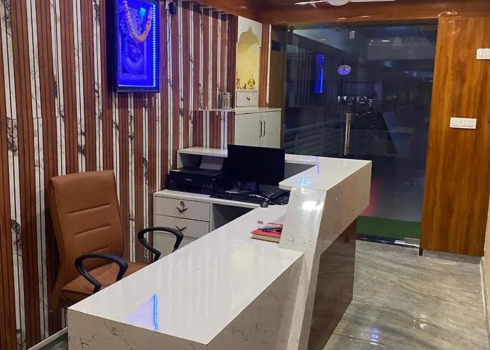 Hotel Neptune Ahmedabad