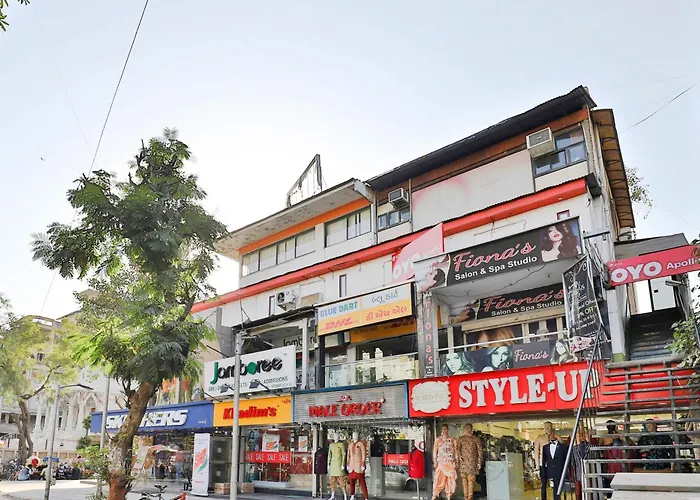 Hotel O Apollo Ahmedabad