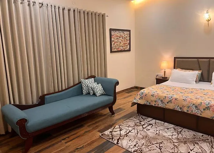 5Bhk Home Away From Home At Ranjit Avenue Amritsar