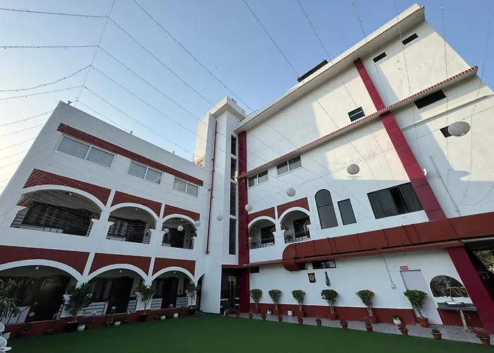 Hotel Prayag Prayagraj