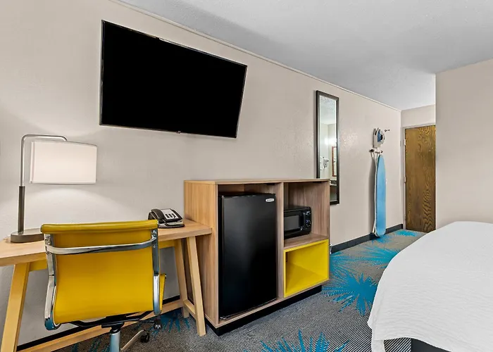 Days Inn By Wyndham Sioux Falls