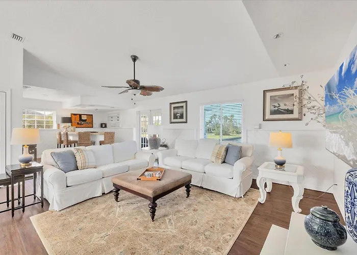 175 Colony Point Villa Punta Gorda
