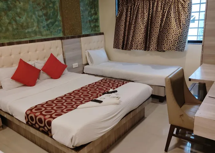 Hotel Golden Park Near Nesco Mumbai