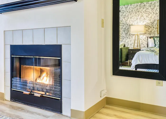 Quest Travels Hotel Seattle