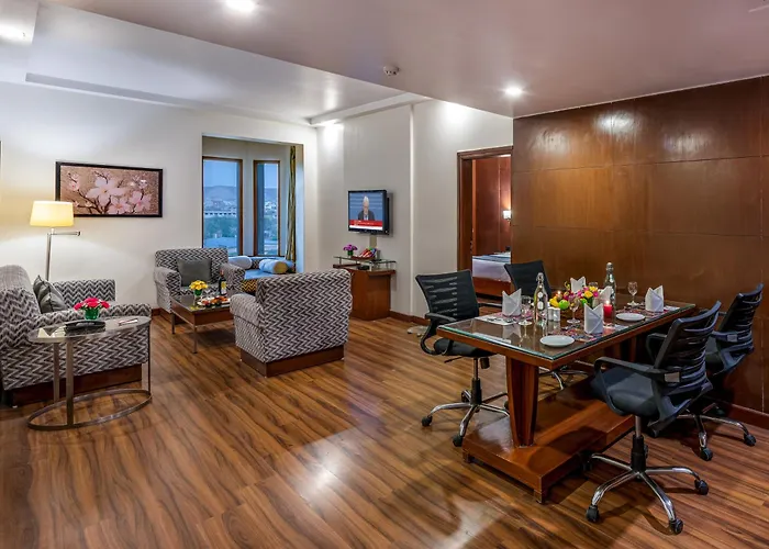 Lords Plaza Jaipur Hotel