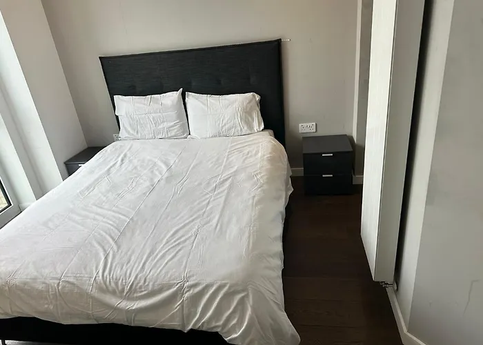 Laurel Point Aparthotel London