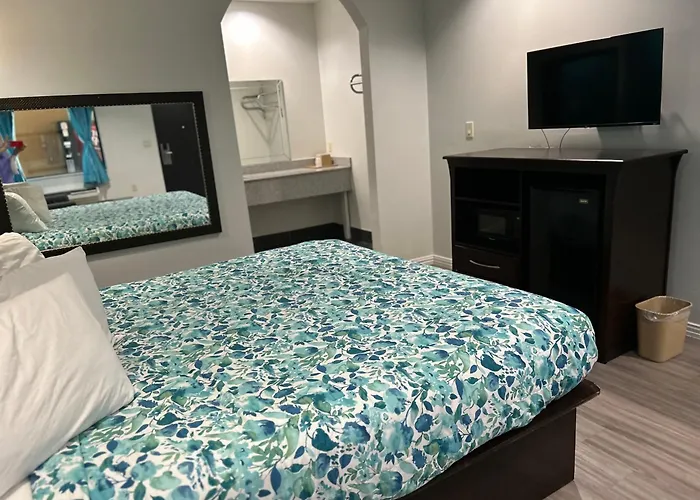 Regency Inn & Suites Houston