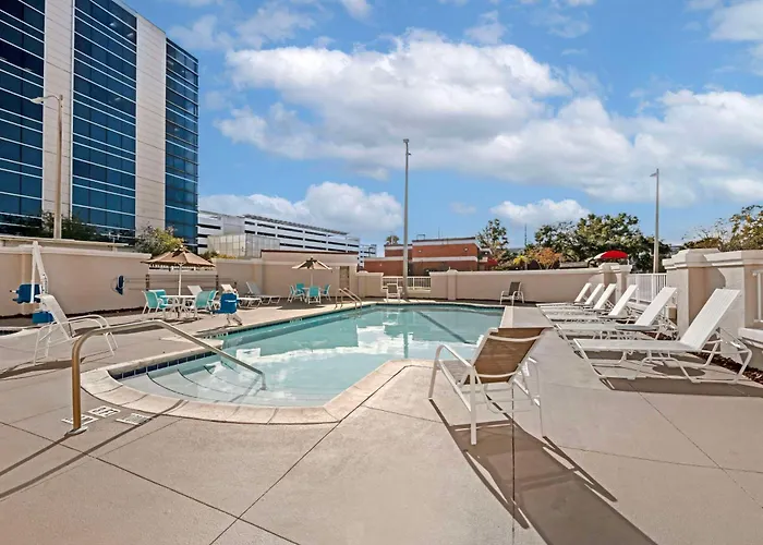 Comfort Suites Downtown Orlando