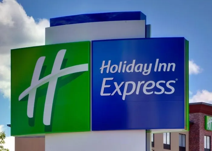 Holiday Inn Express & Suites Bronx - Barnabas Area By Ihg New York