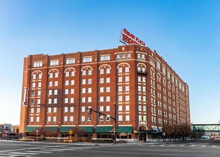 Drury Plaza Hotel Broadview Wichita