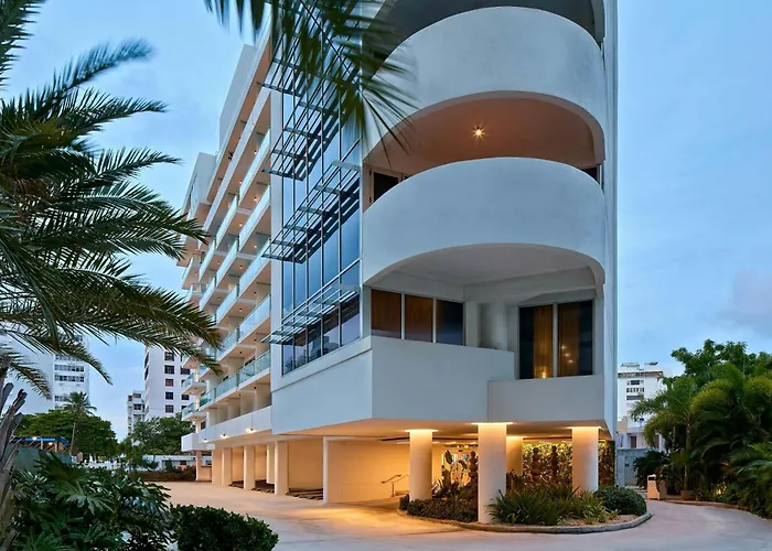 Casa Costera, Isla Verde Beach, Apartments By Marriott Bonvoy San Juan