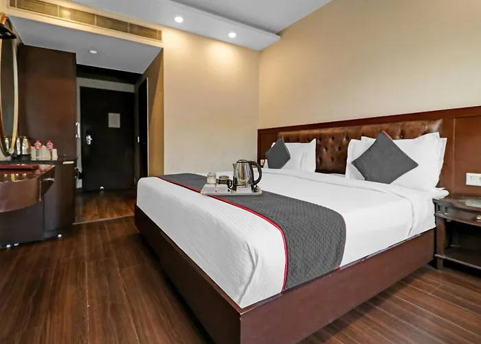 Hotel New Luxx Stay - Near Igi Airport New Delhi