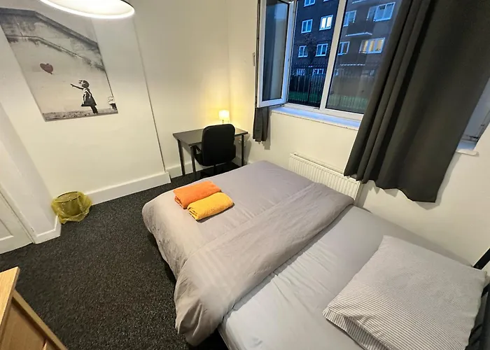 Shoreditch Rooms R1 London