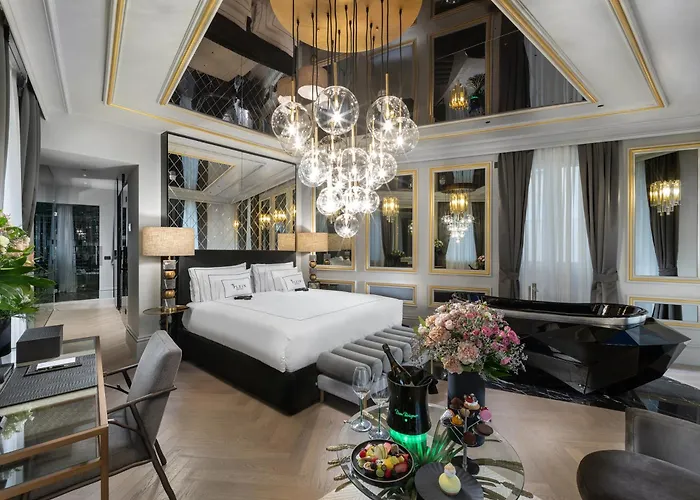 The Plein Hotel - Small Luxury Hotels Of The World Milan