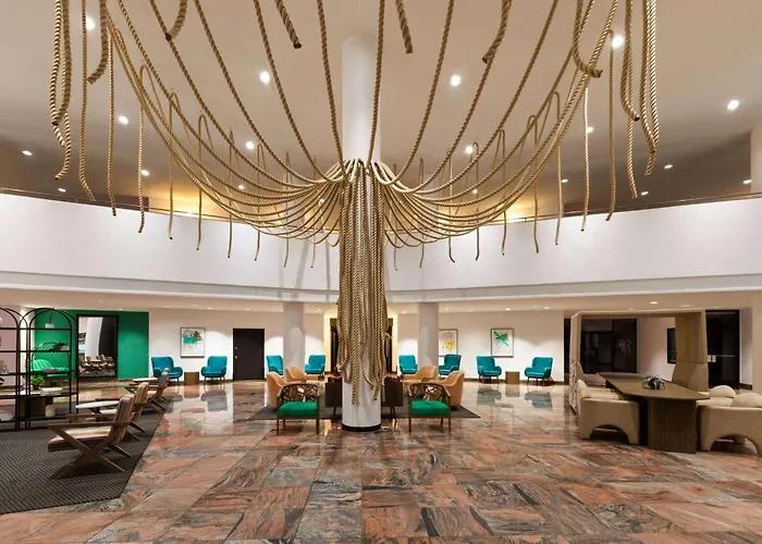 Wyndham Garden Norfolk Downtown Hotel