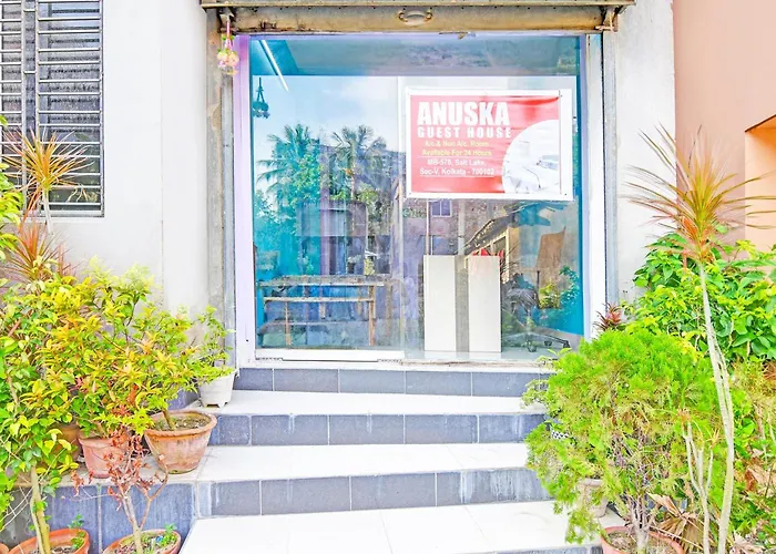 Hotel O Anuska Guest House Kolkata