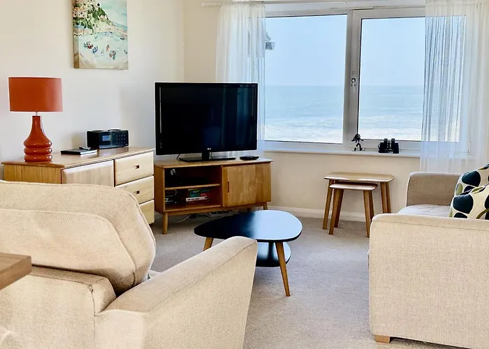 16 Waters Edge, Atlantic Breezes Villa Newquay 