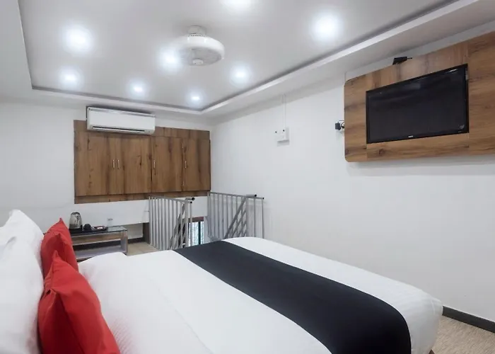 Hotel O Babas Residency Mumbai