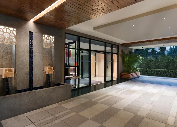 Ibis Mumbai Bkc Hotel