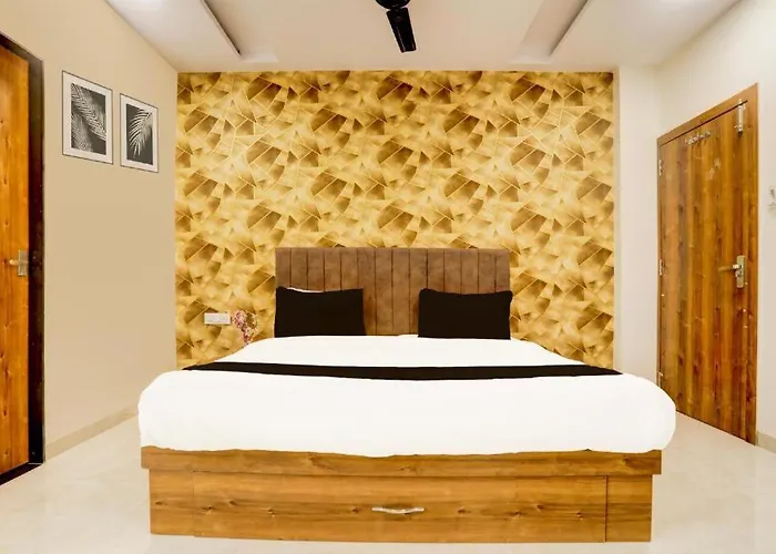Gaurav Hotel And Restaurant Indore