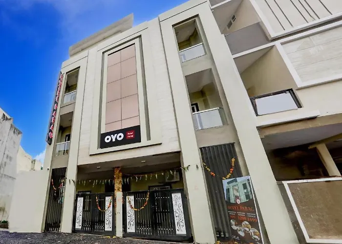 Gaurav Hotel And Restaurant Indore