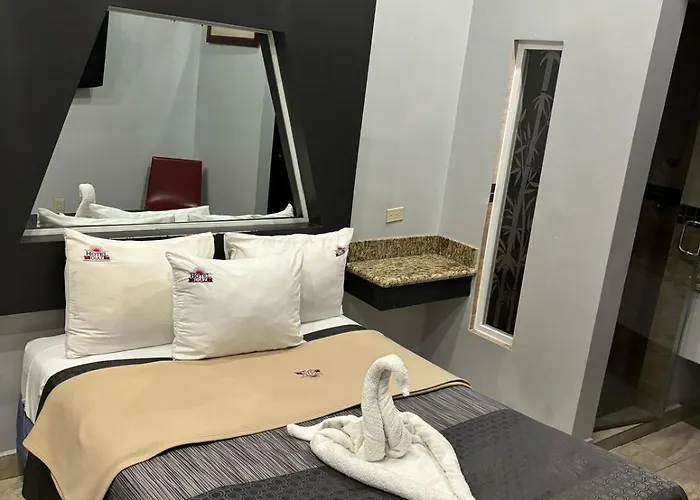 Hotel Diaz Tijuana