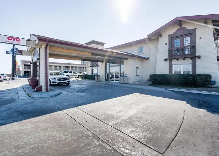 Oyo Hotel Tulsa N Sheridan Rd & Airport