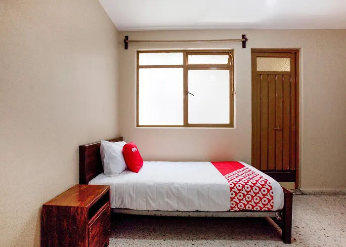 Oyo Hotel Emperador, Oaxaca