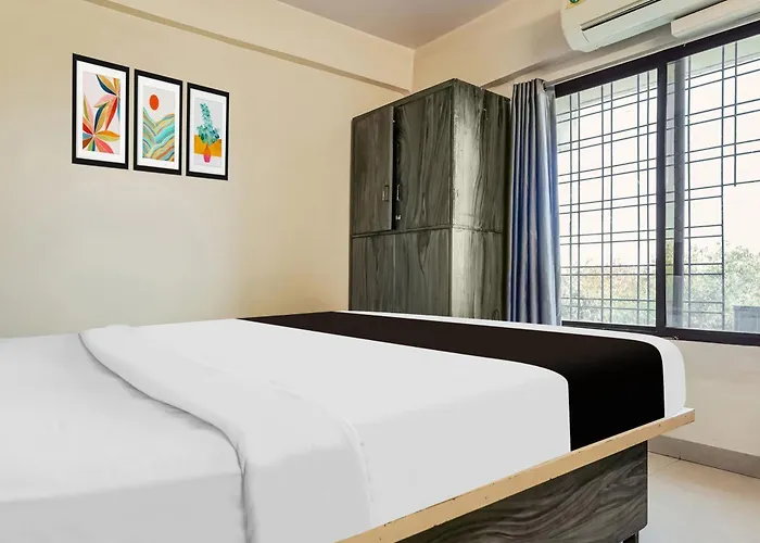 Hotel O Aqsha Paradise Nagpur