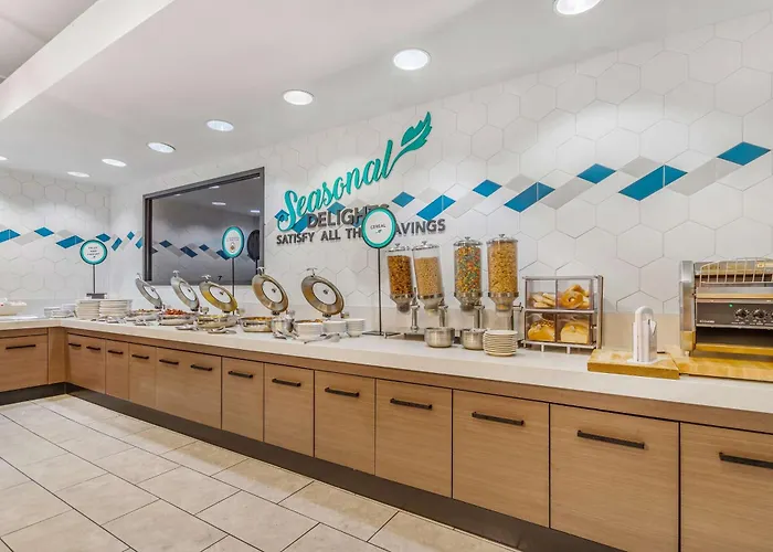 Embassy Suites By Hilton Detroit Metro Airport Romulus
