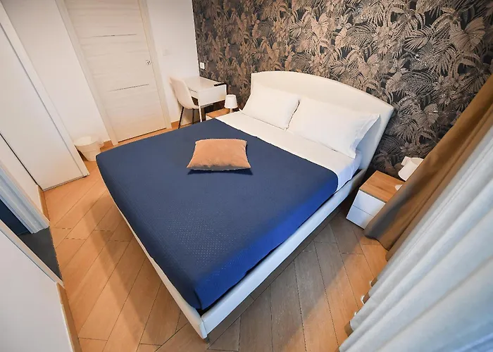 Karol Wojtyla Airport Bari Hotel