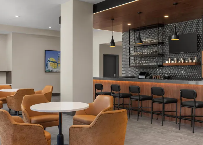 Hyatt House Mississauga / Airport Corp Center Hotel