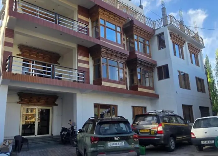 The White Yak Hotel Leh