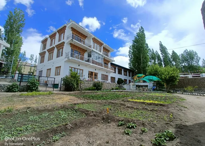 Yangphel House Hotel Leh