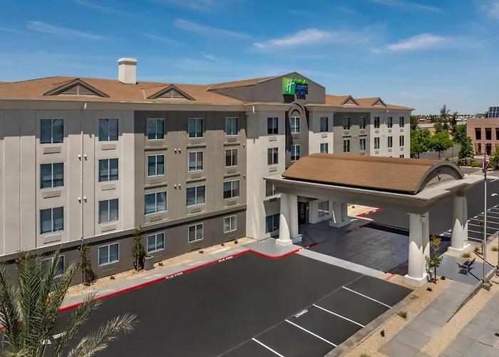 Holiday Inn Express & Suites Fresno River Park Hwy 41 By Ihg