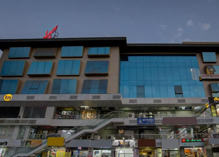 Hotel Natasha Surat