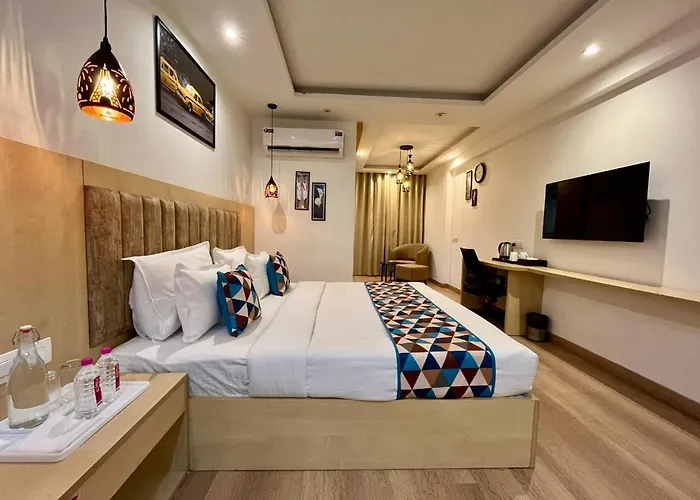 The Rainbow Retreat By Divine Hospitality Hotel Jaipur