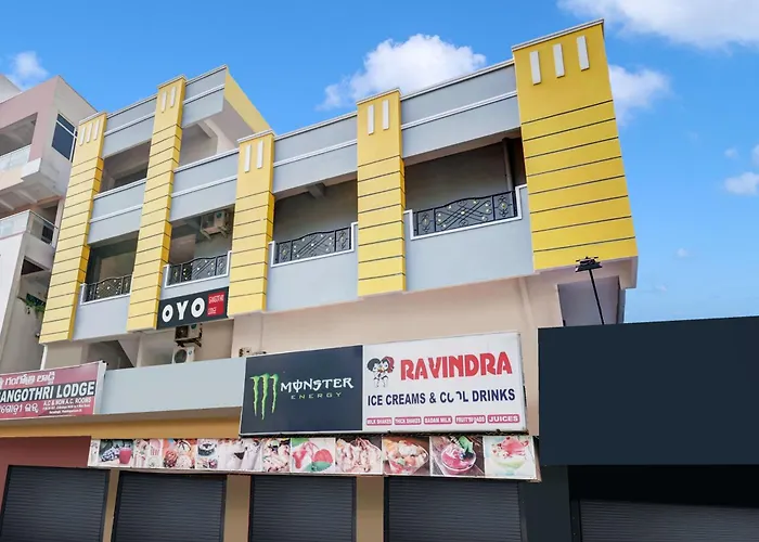 Hotel O Gangothri Lodge Visakhapatnam