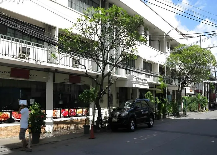 Adriatico Arms Hotel Manila