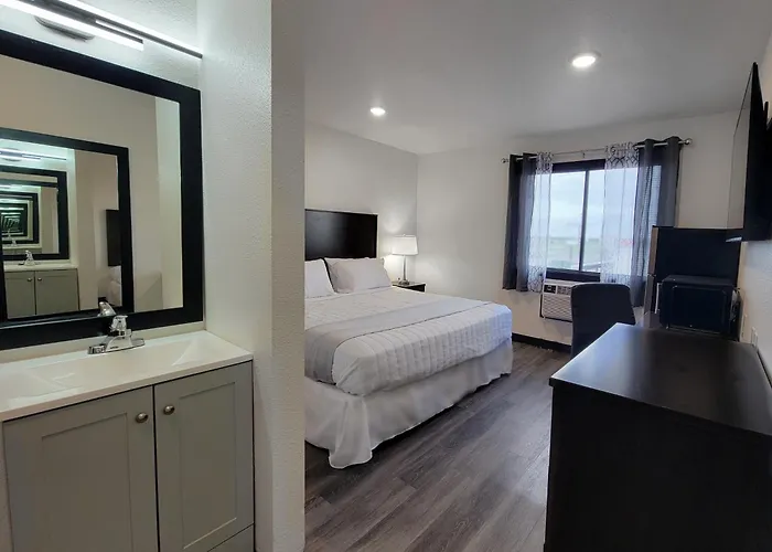The Suite Inn Minot