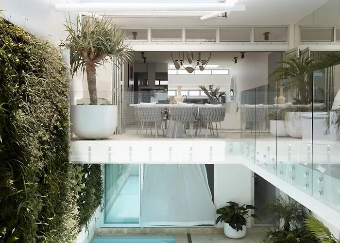 Cove House Villa Sydney