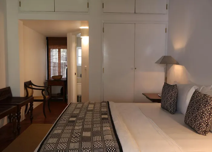 Geoffrey Bawa'S Home Number 11 Colombo