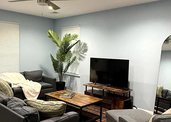 Majestic Oasis Resort 3 Bedrooms 2 Bathrooms Birmingham