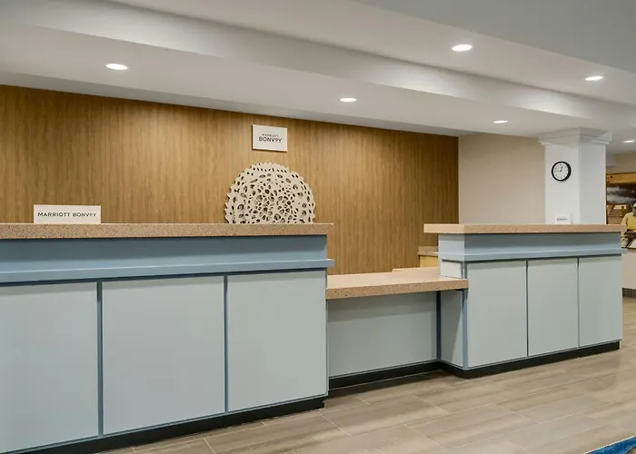 Fairfield Inn & Suites Bloomington