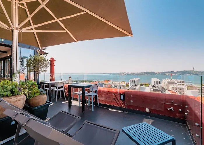 Monte Belvedere Hotel By Shiadu Lisbon