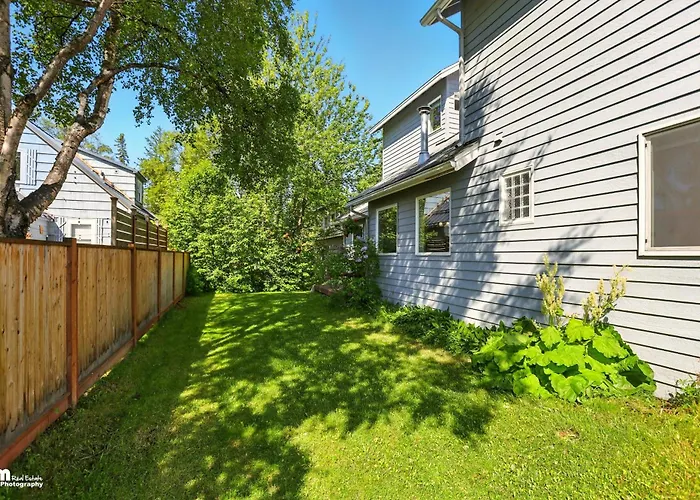 Coastal Place - Best Location In Downtown! Anchorage