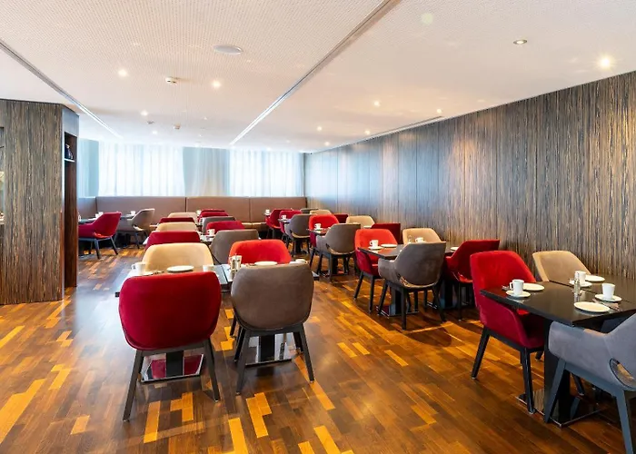 Plaza Premium Salzburg Hotel